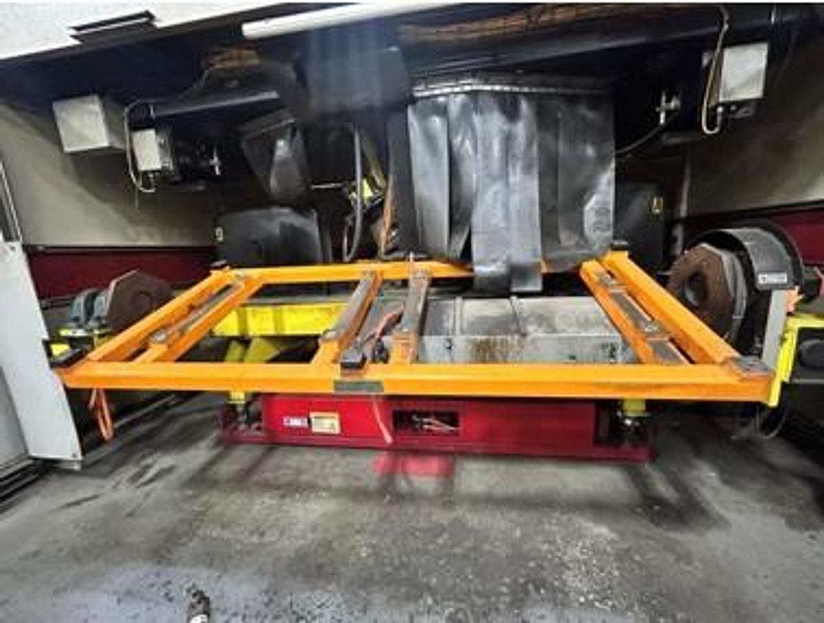 Genesis/Fanuc, ArcMate 100iC/12, 6-Axis Articulated Robot, 12 Kg Payload, 1420 mm Reach, R-30iB Controller - Image 2