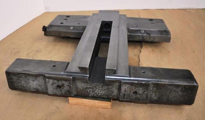 Clausing #719-005, Saddle for 6900 Series Lathes - Image 6