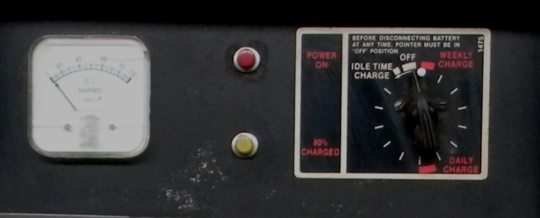 Hertner #SE6-450, 12 volt lead/acid battery, 6-Cell, 110/120 Volts, 1 phase - Image 4