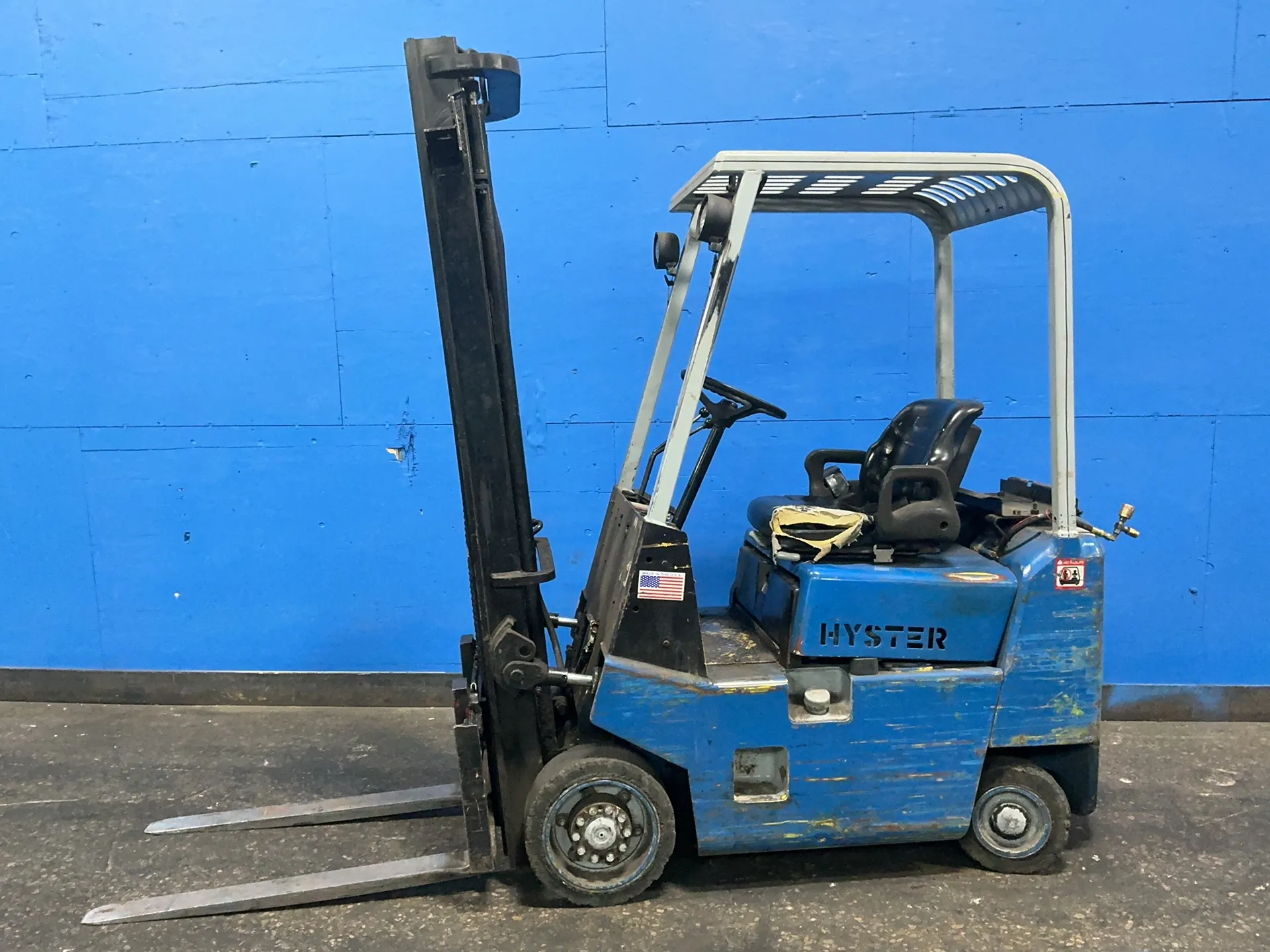 3500 lb. Hyster #S30XL, Propane Forklift - Image 1