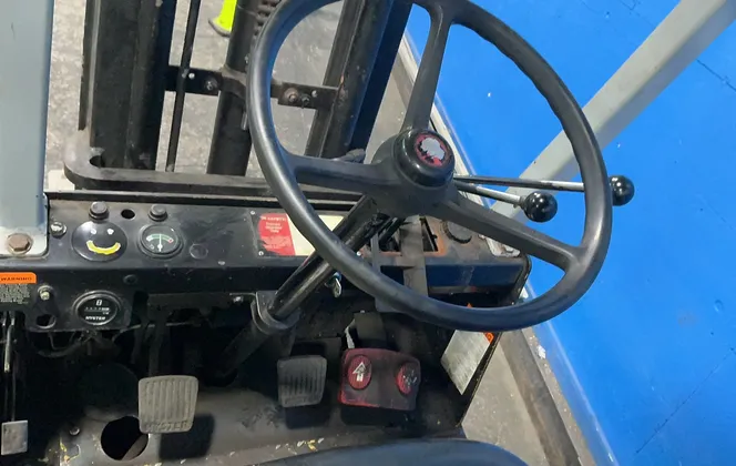 3500 lb. Hyster #S30XL, Propane Forklift - Image 10