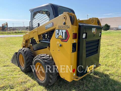 Cat 226D3 C1H1, Skid Steer Loader, 70 hours, S/N: EK503754, 2025 - Image 4