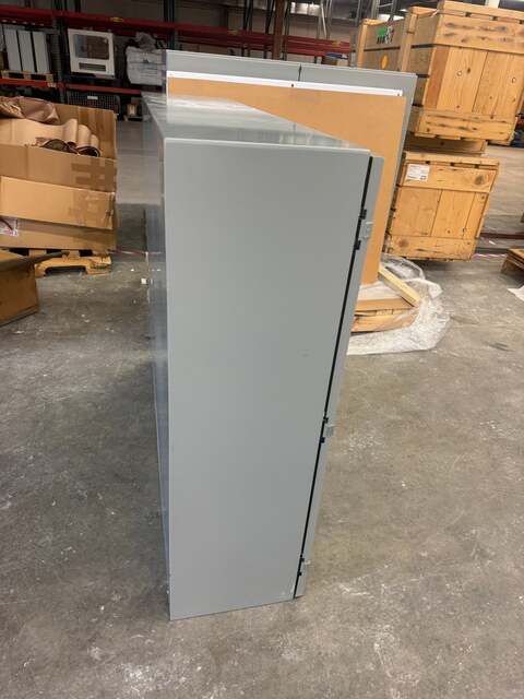 42" H x 48" W x 12" D Saginaw Control & Engineering #SCE-424812WFLP, Two Door Wall Mount Enclosure, NEMA - Image 4