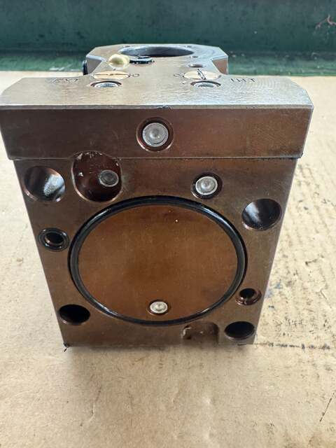MT Marchetti #COD.0KU0133810, Radial Live Tool Holder, Okuma Turret, Internal and External Coolant Through - Image 7
