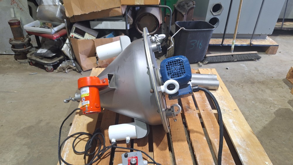 PVS 24" Stainless Mixer Blender Funnel Type SEW Eurodrive Vibco Vibrator SCR-100 - Image 4