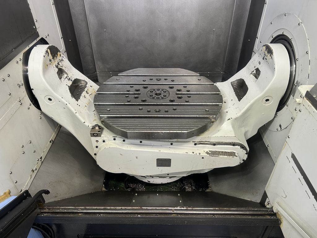 DN Solutions #DVF-6500, 5-Axis CNC vertical machining center, Fanuc 31i-B5 Plus Control, 29.5" X, 30.9" Y - Image 10