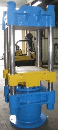 300 Ton, Up-acting, 4-post, 23" LR x 33", 16" dia ram, 16" stroke, 31" daylight, 42" work hght, #2504/2506 - Image 1