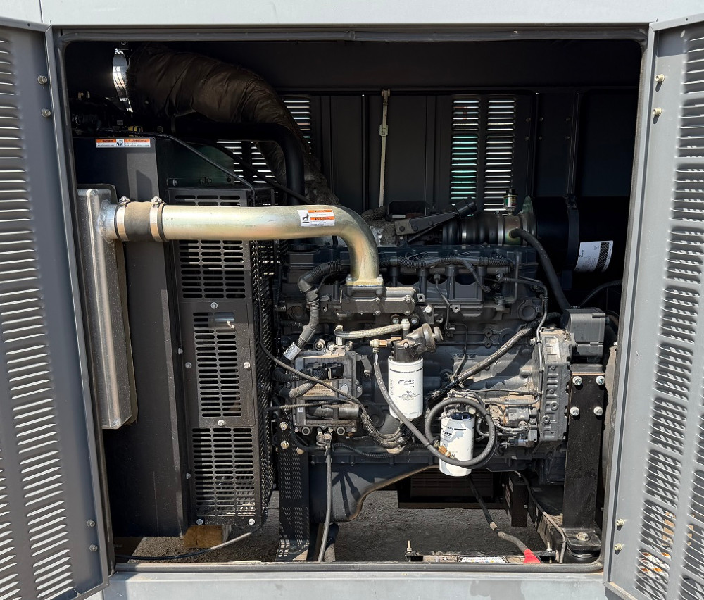 175 kw Generac / Iveco Diesel Generator - Image 4