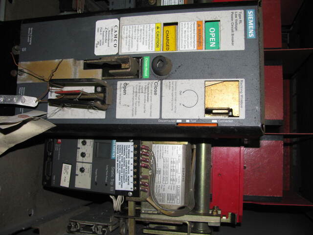 2000 Amps, Siemens #RL2000, air circuit breaker - Image 1
