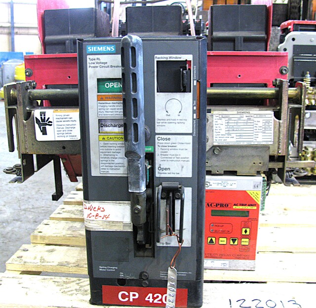1600 Amps, Siemens #RL1600, air circuit breaker, AC Pro trip, Rebuilt - Image 1