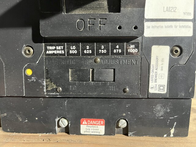 400 Amps, Square D #LAF3640022M1212, molded insulated case circuit breaker, 250 Volts - Image 2