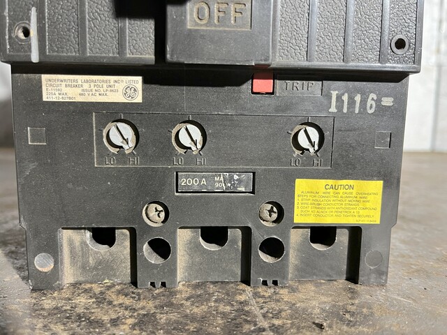 200 Amps, General Electric #THLC234200, molded insulated case circuit breaker, 400 Volts - Image 3