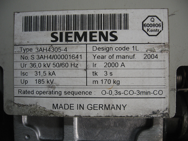 2000 Amps, Siemens #3AH4305-4, vacuum circuit breaker, 36,000 Volts - Image 5