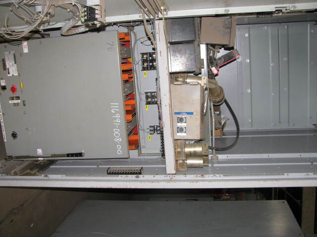 3000 Amps, General Electric Power Vac #VB1-4.16-250, vacuum circuit breaker, 5 KV, 2002 - Image 1