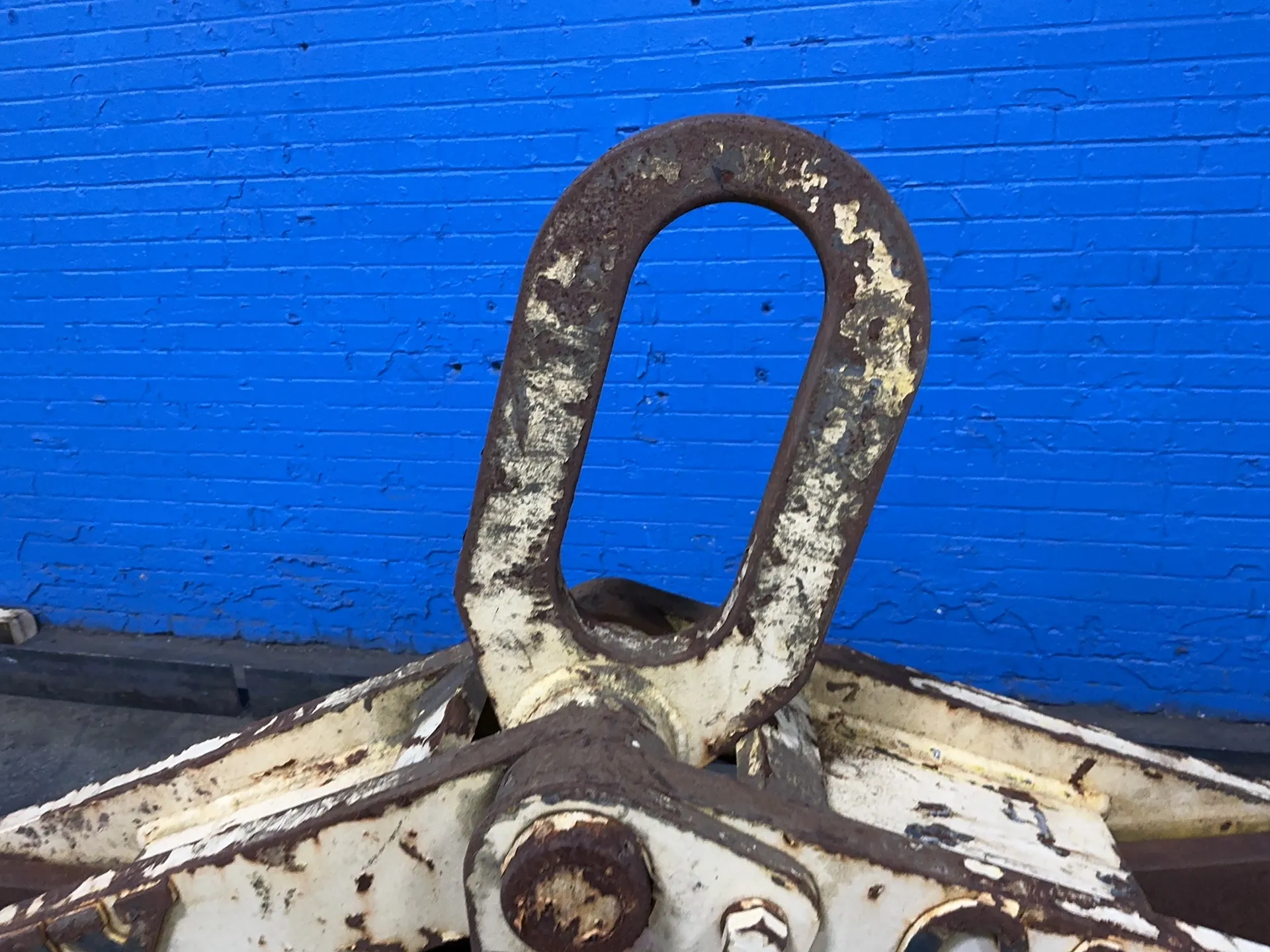 10,000 LB Bradley, Coil Lifter - Image 2