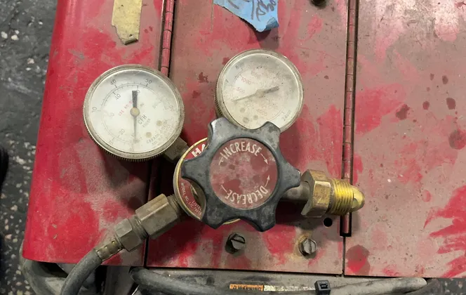 Lincoln Electric #Power Mig 255, Mig Welder, 250 A, 1/60/208/230 (3 available) - Image 3
