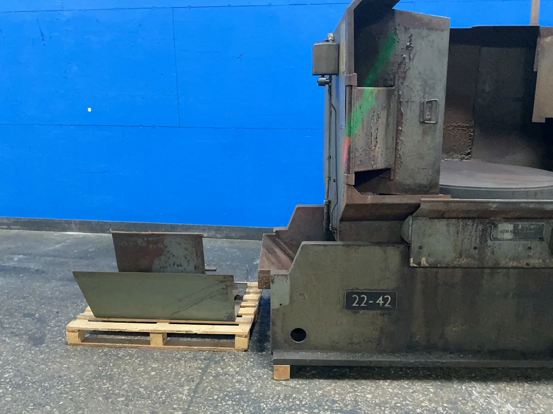 Blanchard #22-42, Vertical Rotary Surface Grinder, 42" Magnetic Chuck, 65 KVA, 720 RPM, 3/60/230/460 - Image 4