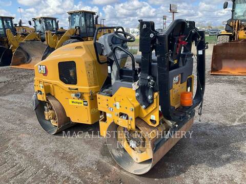 Caterpillar CB2.703GC, 826 hours, S/N: 64100327, 2022 - Image 4