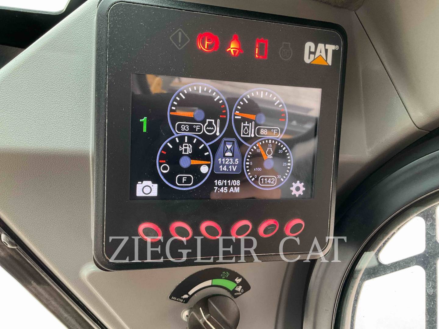Cat 242D, Skid Steer Loader, 1123 hours, S/N: DZT03777, 2017 - Image 5