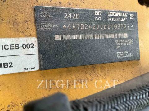 Cat 242D, Skid Steer Loader, 1123 hours, S/N: DZT03777, 2017 - Image 6