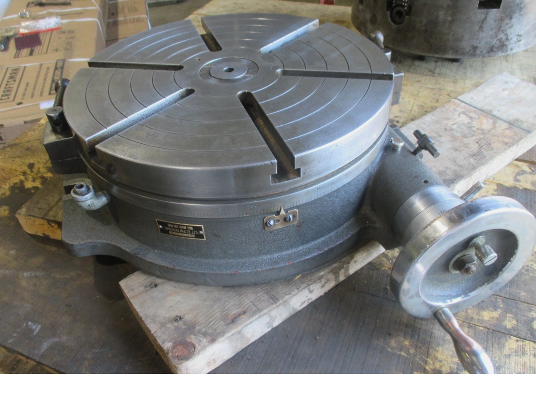 15" News (Yuasa) horizontal round rotary table with 5/8" T-slots - Image 1