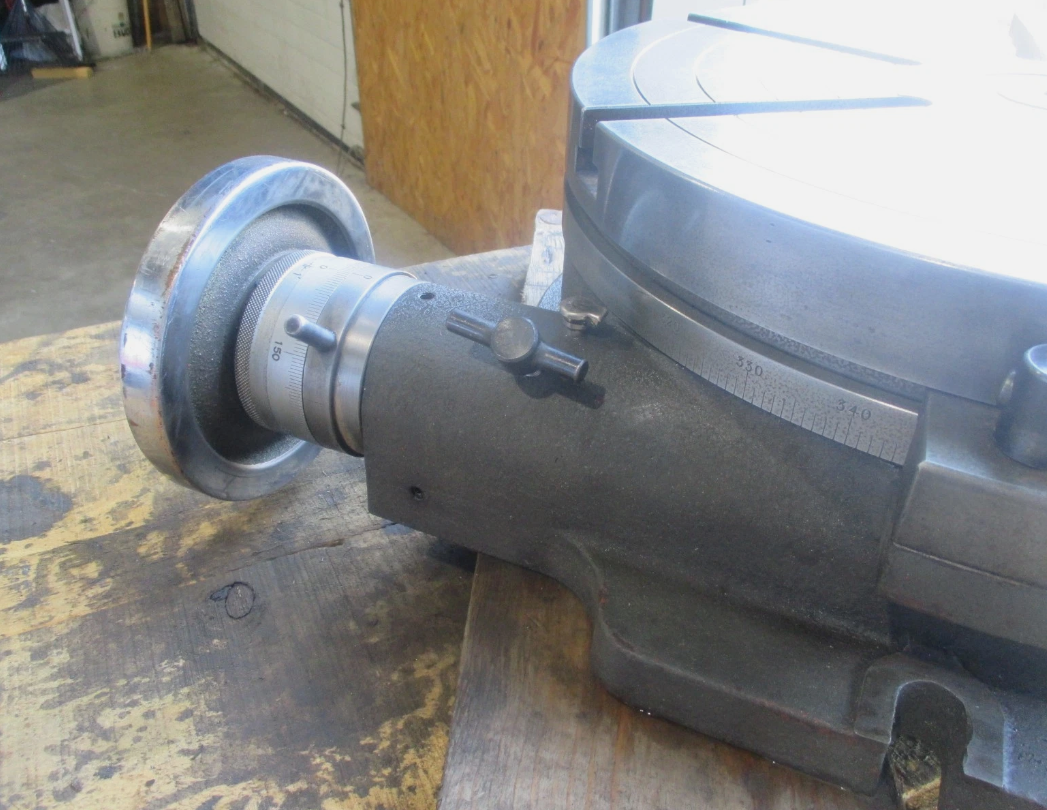 15" News (Yuasa) horizontal round rotary table with 5/8" T-slots - Image 6