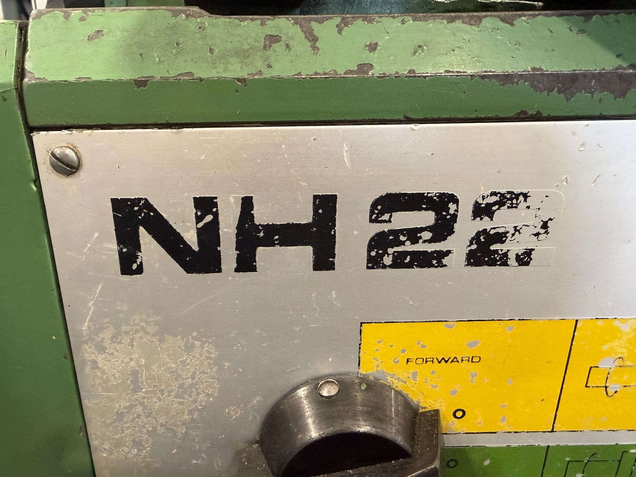 19.6" x 39.3" HMT #NH22, manual lathe, 15 HP, 2040 RPM - Image 3