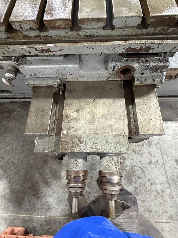 3" Ceruti #AL3, horizontal boring mill, 36" x 36" table, 6 RPM - Image 3
