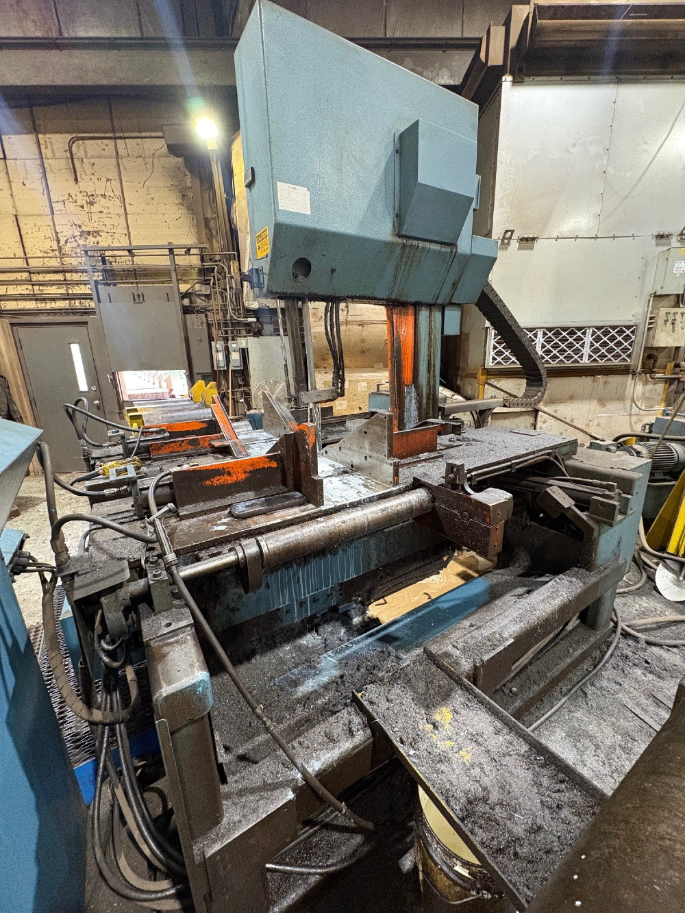 20" x 25" DoAll #TF2025M, Vertical Saw - Image 4