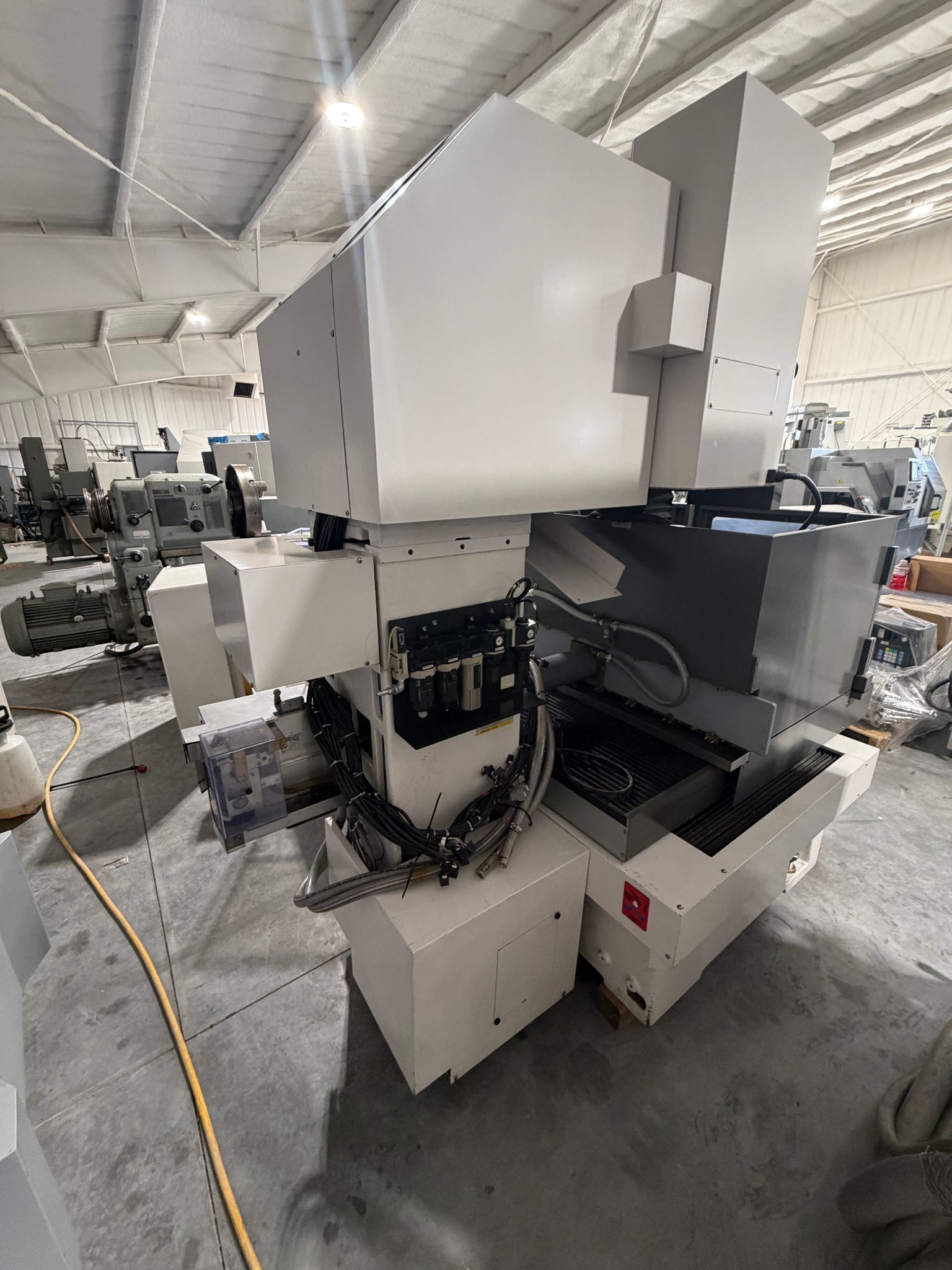 Fanuc #Robocut-Alpha-1iA, wire Electrical Discharge Machine, 2000 - Image 4