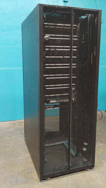 APC NetShelter SX #AR3150, 42U Wide Server Rack Enclosure, Populated Patch Panels - Image 4