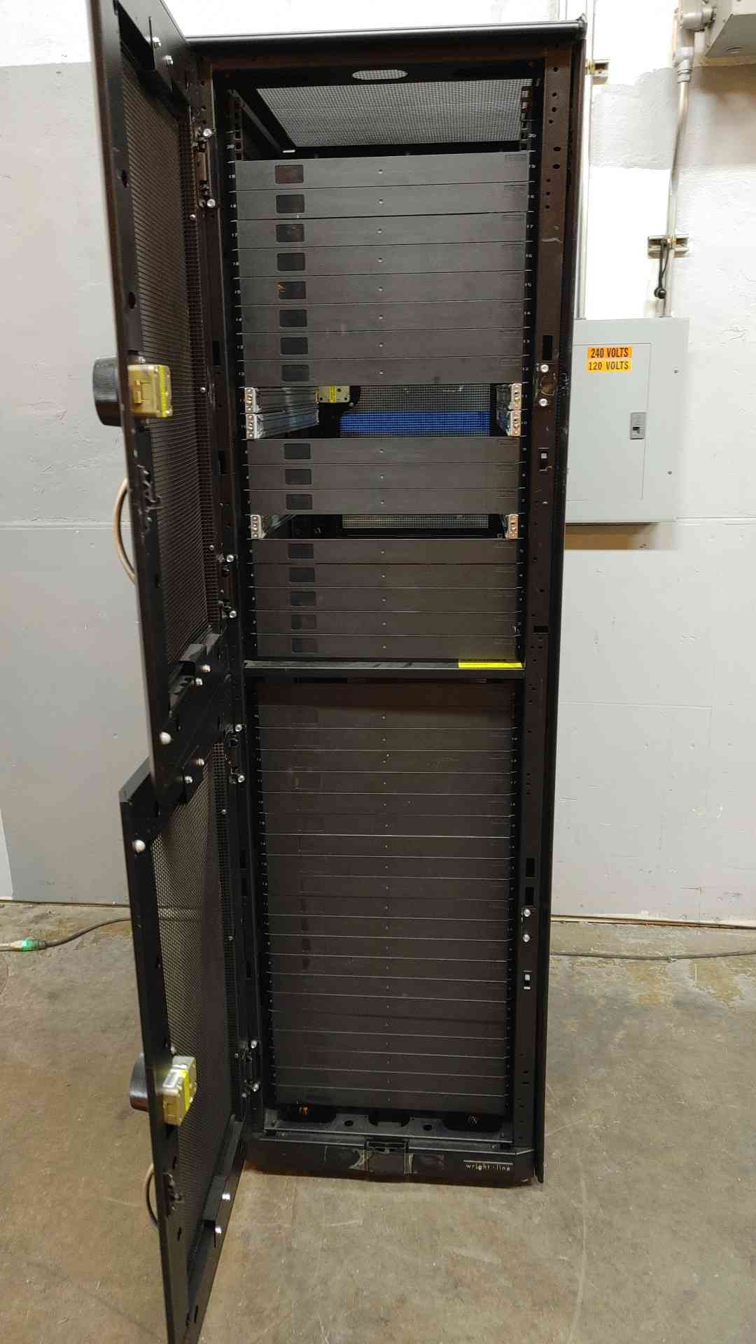 wright line 42u split compartment c, 42" L x 25" width x 85" H - Image 4