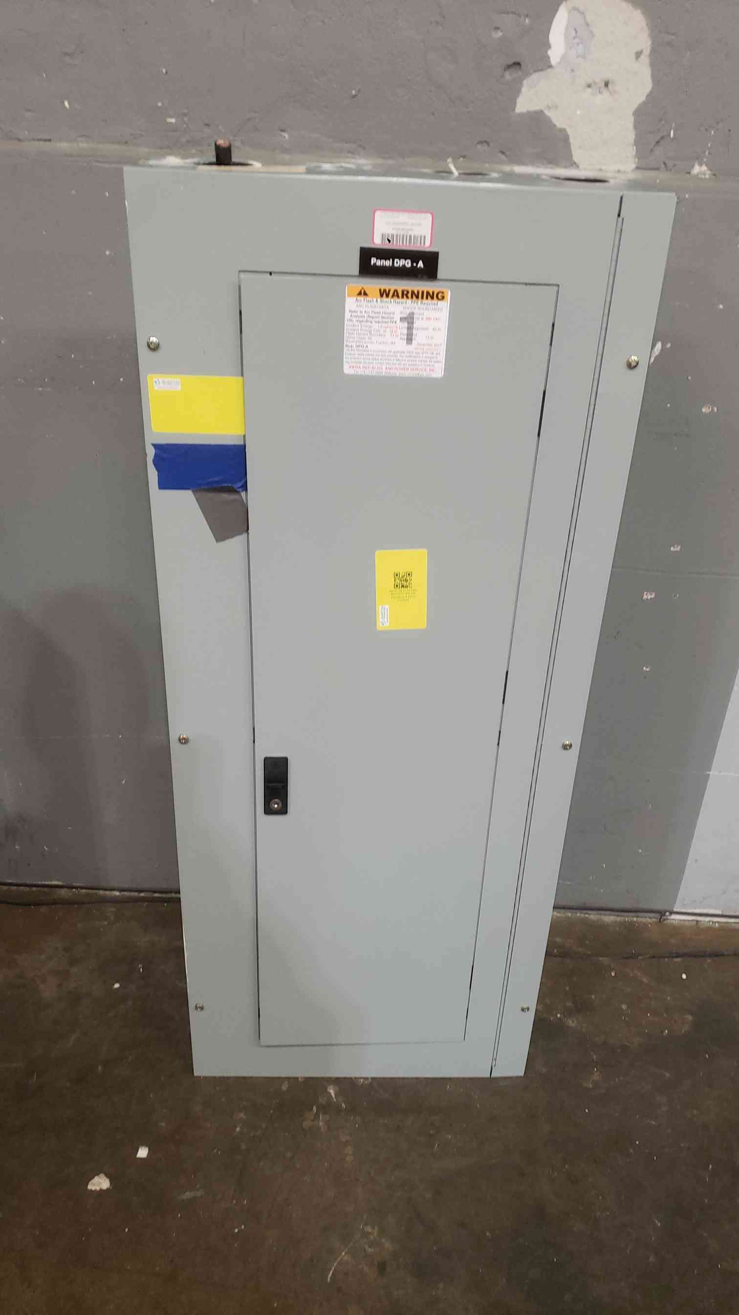 225 Amp. General Electric Max A Series II Panelboard, 480Y/277V, 3PH, 4W - Image 2