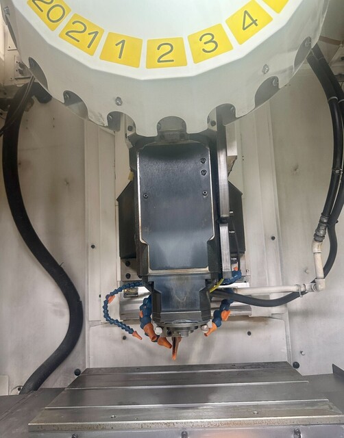 Fanuc #Robodrill-Alpha-D21MIB5-ADV, CNC Vertical Machining Center, 19.7" X, 15.7" Y, 15.7" Z, 24,000 RPM, 21 - Image 5