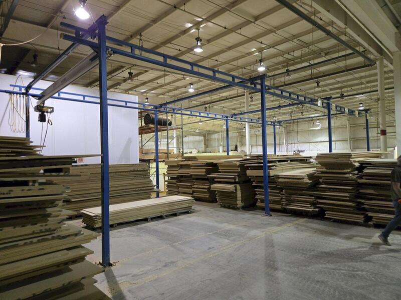 .5 Ton, Gorbel, Workstation Crane, 50.5' runway length x 19' bridge span, Vacumaster attachment - Image 3