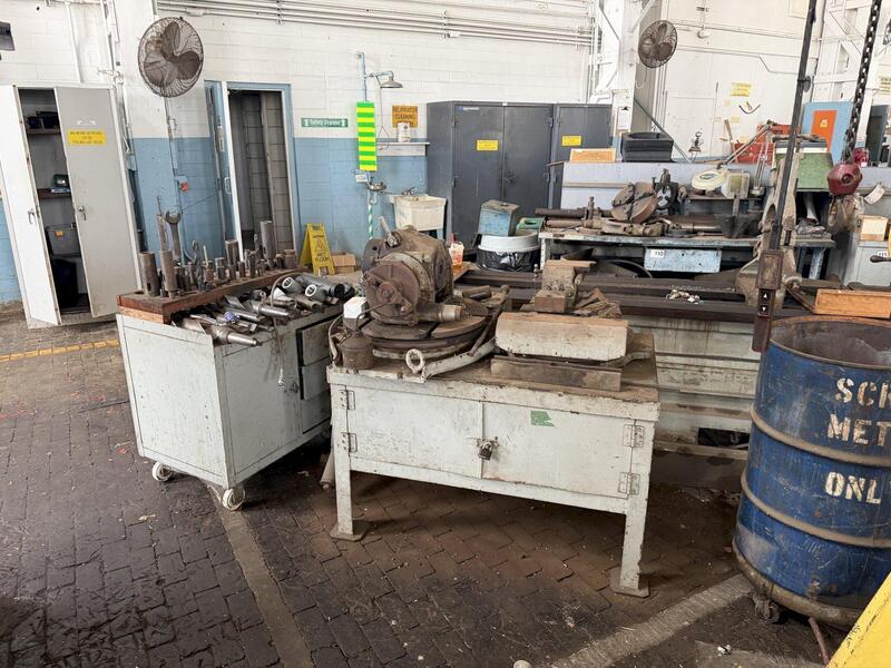 Kearney & Trecker #No.-4, Universal Mill - Image 3