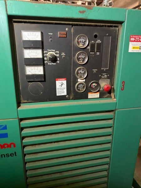 1250 KW Cummins #1250DFLC Diesel generator set, #KTA50G3 engine, skid mount, 870 hr, warranty - Image 7