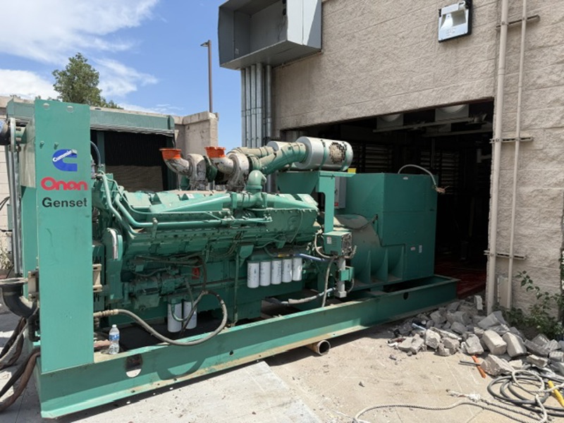 1250 KW Cummins #1250DFLC Diesel generator set, #KTA50G3 engine, skid mount, 870 hr, warranty - Image 10