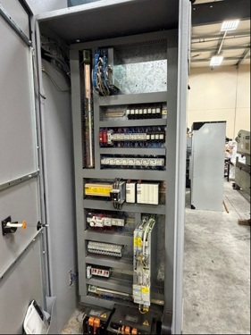 110 Ton Durma #25100, CNC Hydraulic Press Brake, 100' overall, 86" between housing, 18" open, 18" stroke, 16" - Image 4