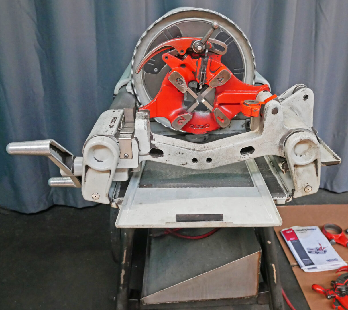 1/4" -6" Ridgid #1224, Pipe Threader, 1.5 HP, die heads - Image 5