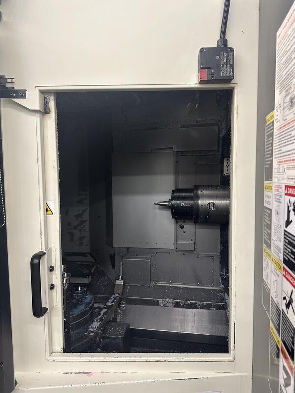 Makino #A51, horizontal machining center, 14000 RPM, 30 HP, 60 automatic tool changer, Fanuc Pro 5, thru - Image 4