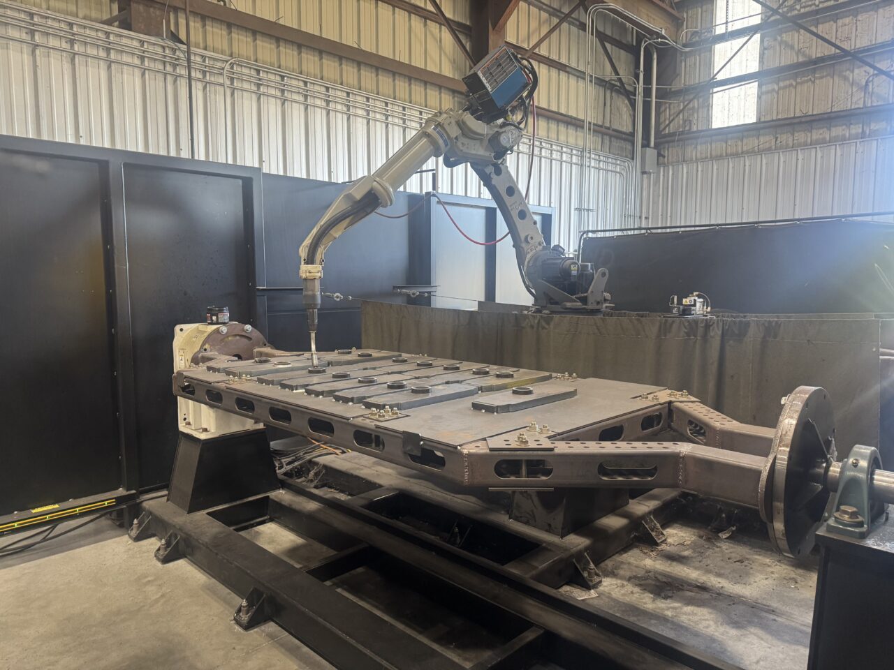 Robotic welding cell, Miller #PerformArc-PA-2200SS-70", 120" head/tail distance, 70" swing, 480 V., 2021 - Image 1