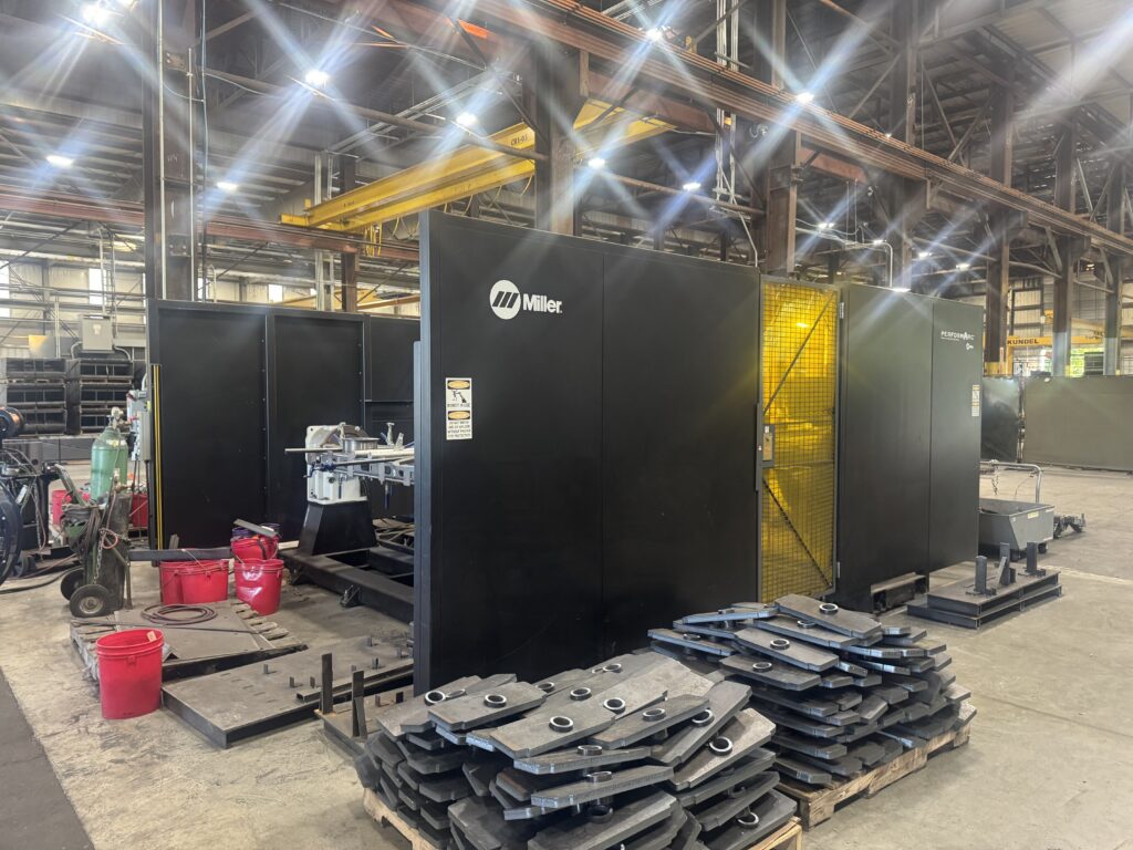 Robotic welding cell, Miller #PerformArc-PA-2200SS-70", 120" head/tail distance, 70" swing, 480 V., 2021 - Image 2