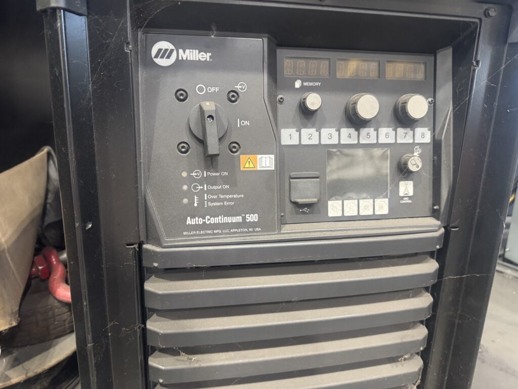 Robotic welding cell, Miller #PerformArc-PA-2200SS-70", 120" head/tail distance, 70" swing, 480 V., 2021 - Image 4