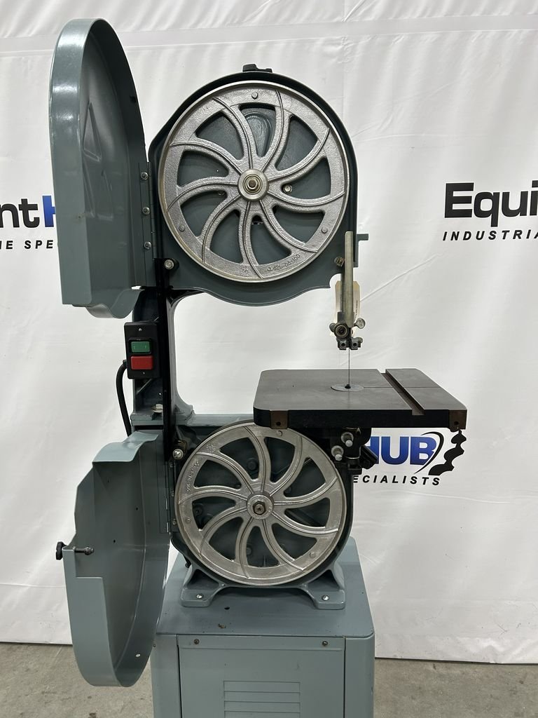 14" Delta #28-203, vertical band saw, 14" x 14" table, 3/4 HP, 1/8" to 3/4" blafde width, 115 V. - Image 6