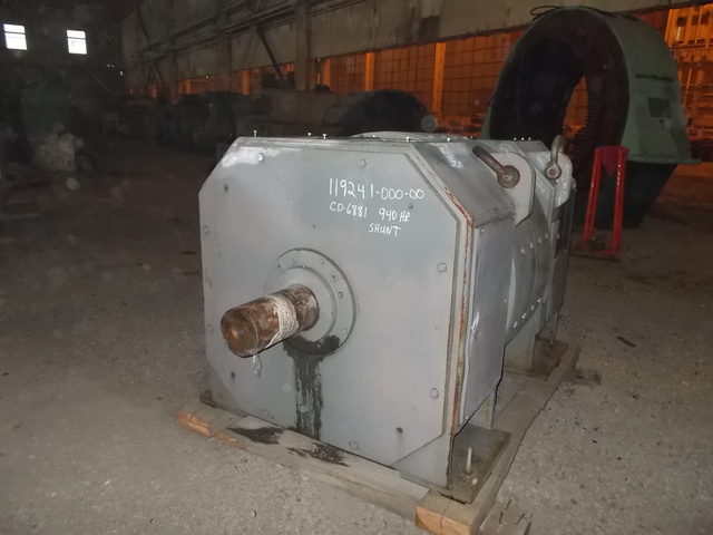 940 HP 500/1000 RPM General Electric, Frame CD6881, TEWAC, shunt, 600 VA, 240 VF - Image 2