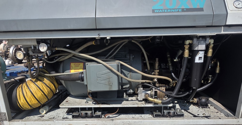 Flow #20XWD-60, Waterjet Intensifier Pump Complete Unit, 60,000 PSI - Image 7