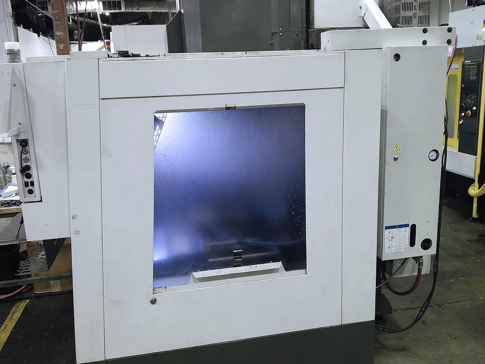 Haas #VF-2SSYT, vertical machining center, 30" X, 20" Y, 20" Z, 30 HP, 12000 RPM, 24 automatic tool changer - Image 7