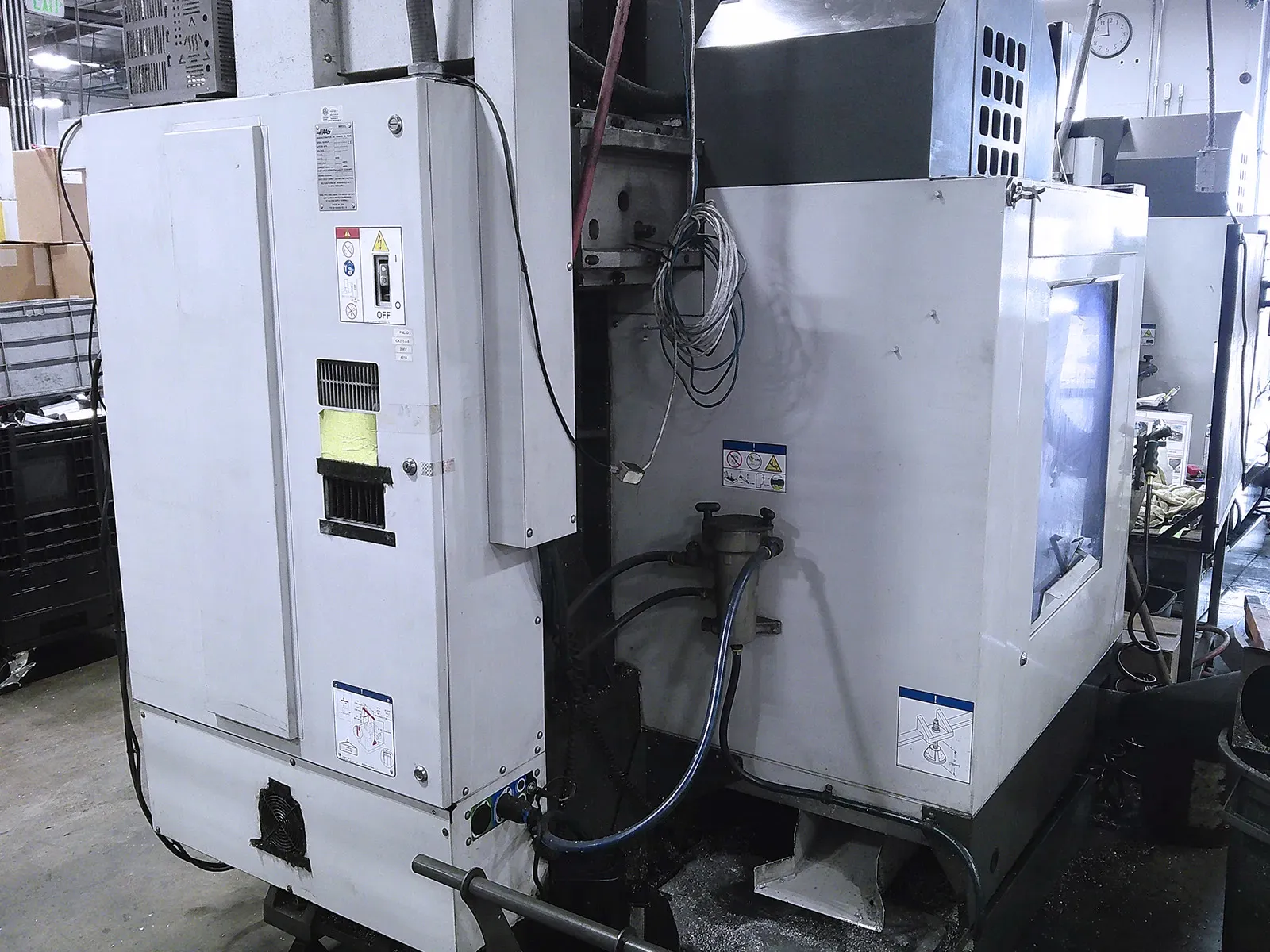 Haas #VF-2SSYT, vertical machining center, 30" X, 20" Y, 20" Z, 30 HP, 12000 RPM, 24 automatic tool changer - Image 9