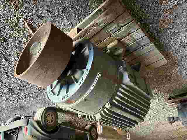 125 HP 1175 RPM P & H, Frame 505RX, TENV, 440 Volts, 305 Sec. - Image 1